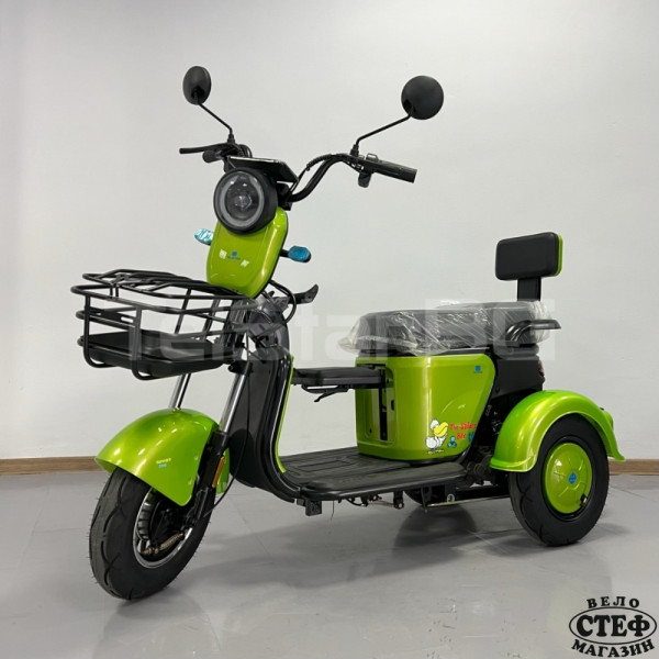 ЕЛЕКТРИЧЕСКА ТРИКОЛКА 2+1 750.2 NEW VESPA STYLE